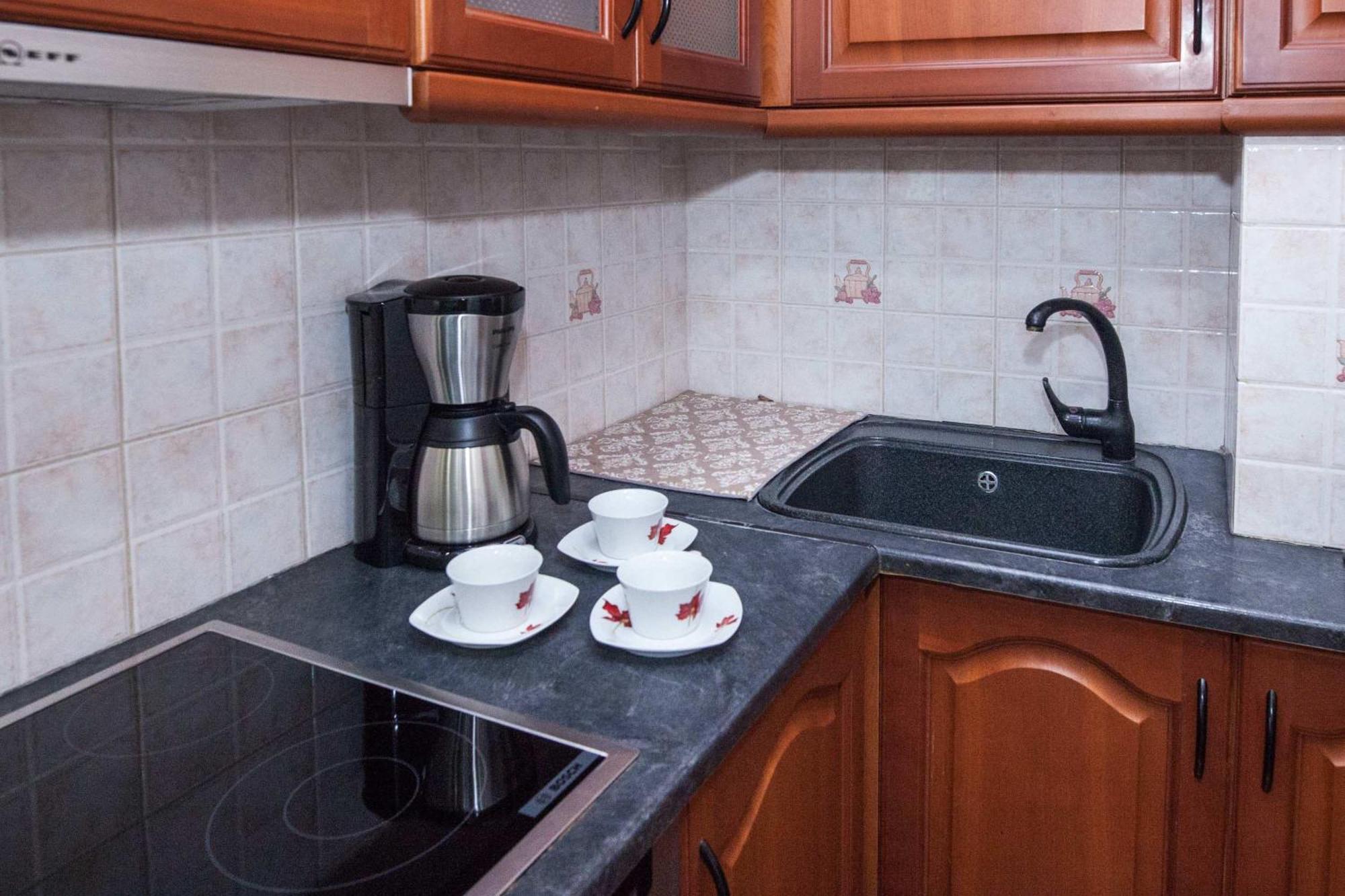 Central 2 Bd Apt With Balcony By Monastiraki Athene Buitenkant foto