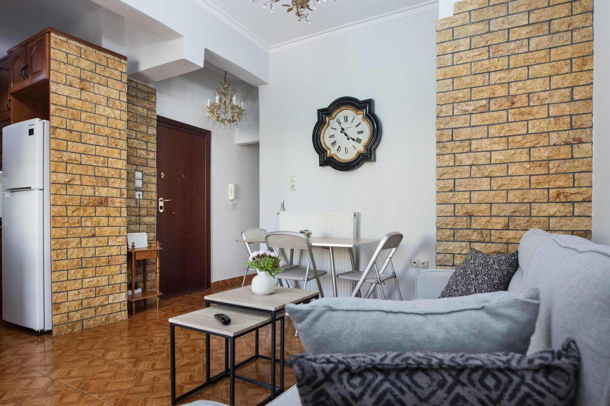 Central 2 Bd Apt With Balcony By Monastiraki Athene Buitenkant foto
